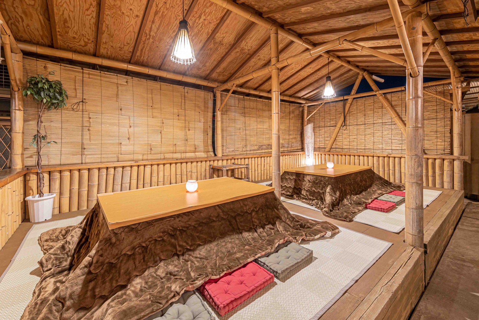 忘年会、今年は“泊まれるリゾート”でやっちゃおう🔥